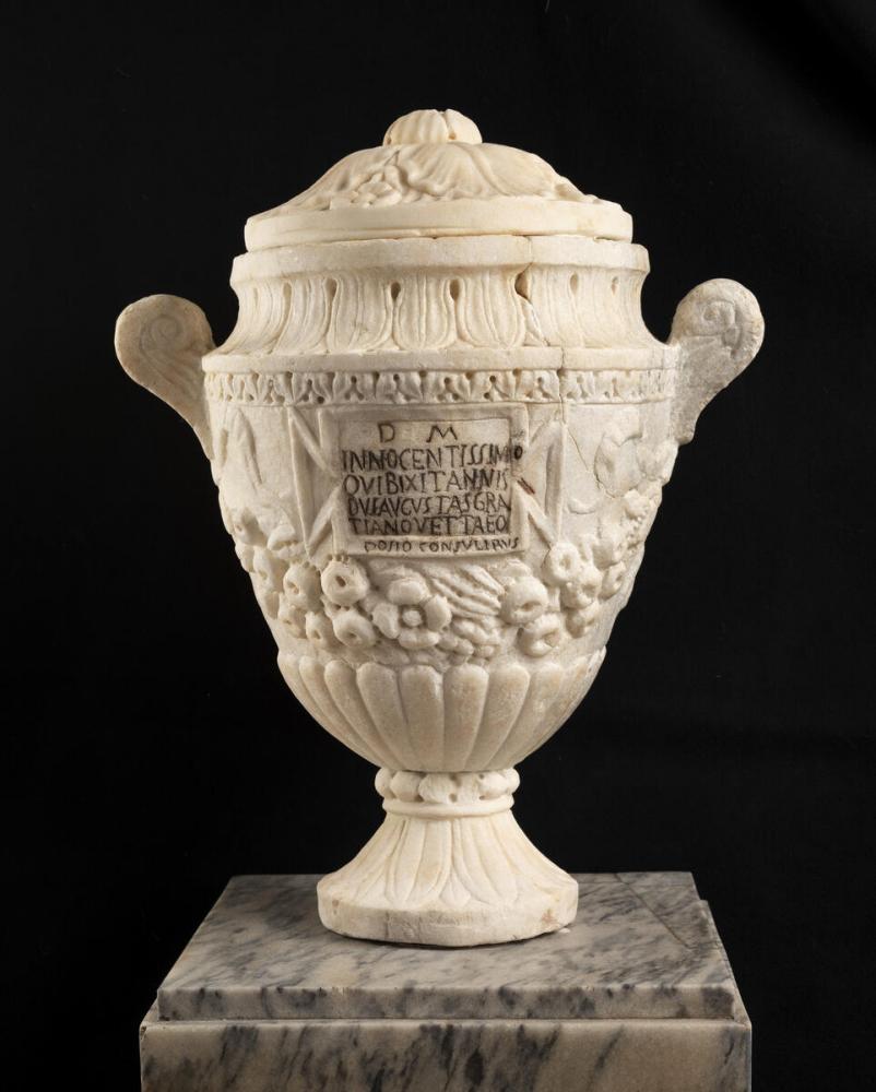 Urne_funerarie_02_small.jpg